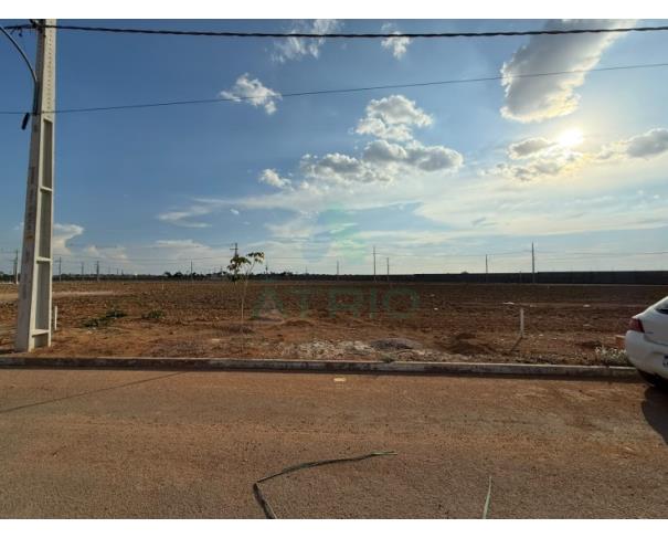 Foto de Terreno com 319,58m2